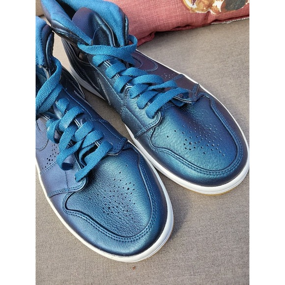 Nike Air Jordan 1 Mid Men\'s Shoes Size 8 ( 629151-404 ) anti gravity machines main image 8